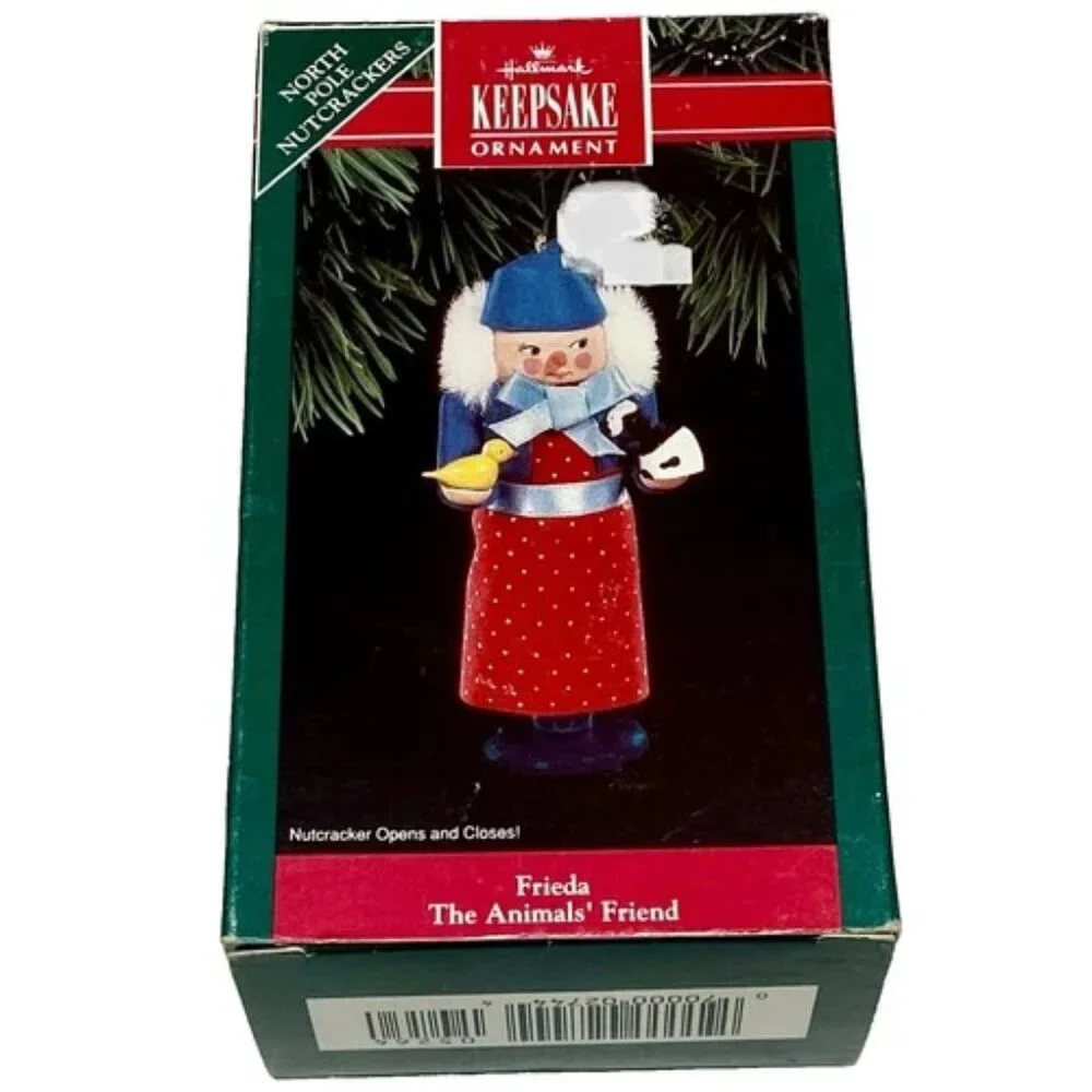 Vintage Hallmark‎ Christmas Ornament North Nutcracker Freida Animals Friend 1992